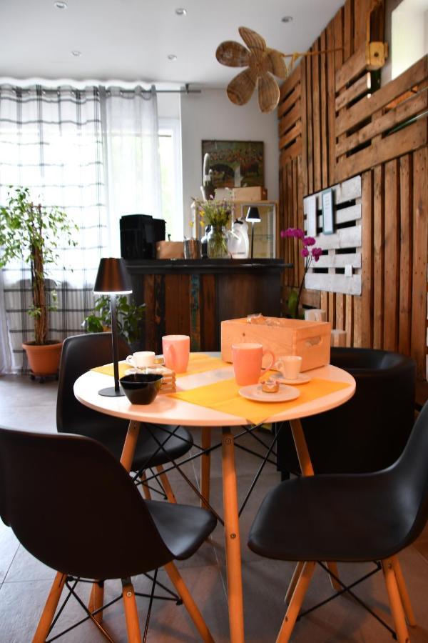 Smile Accomodation Sun Aosta Exterior foto